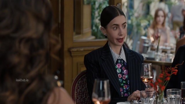 isaiDub.me - Emily in Paris 2025 Season 05 (Epi 08).mp4