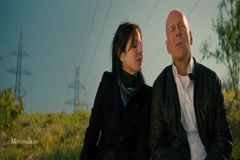 Red 2 (2013) Sample (640x360).mp4
