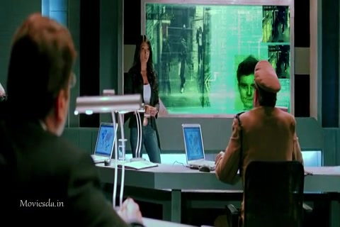 Dhoom 2 (2006) Sample (480x320).mp4