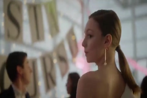 Elite Season 01 (Epi 08 Assilah) HD Sample.mp4