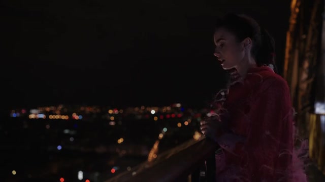 Emily in Paris Season 03 (Epi 01).mp4
