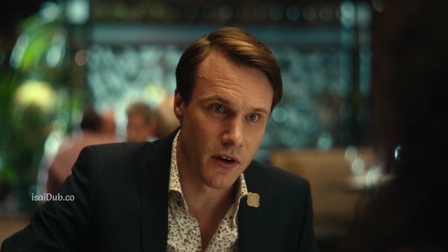 The Invitation 2022 720p Sample.mp4